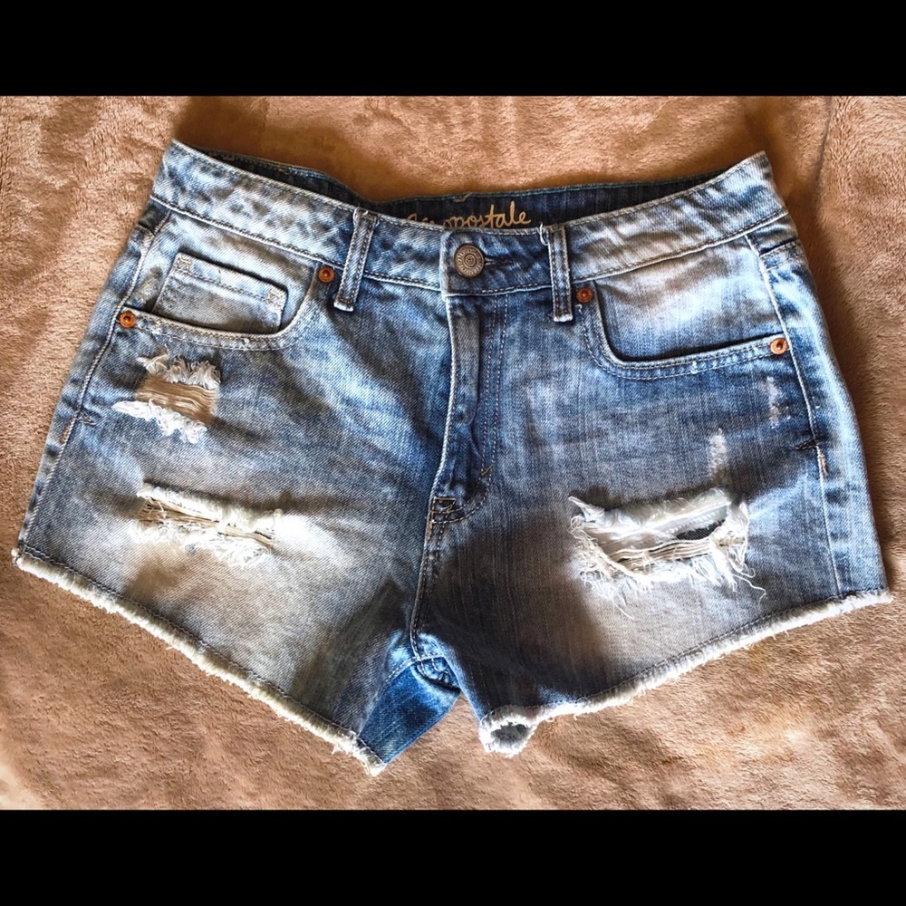 NWOT‼️ Aeropostale High-Rose Shorty Jean Shorts
